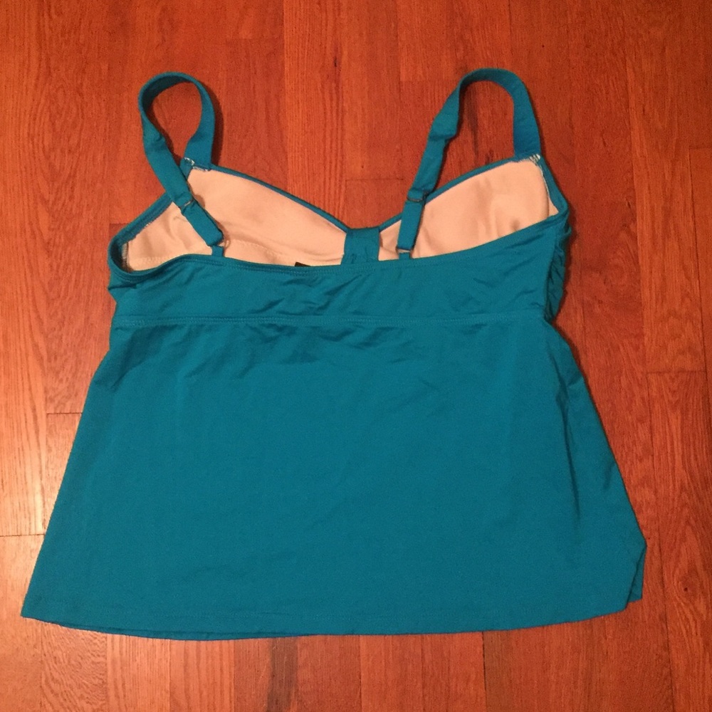 Swim top - Picture 3 of 3